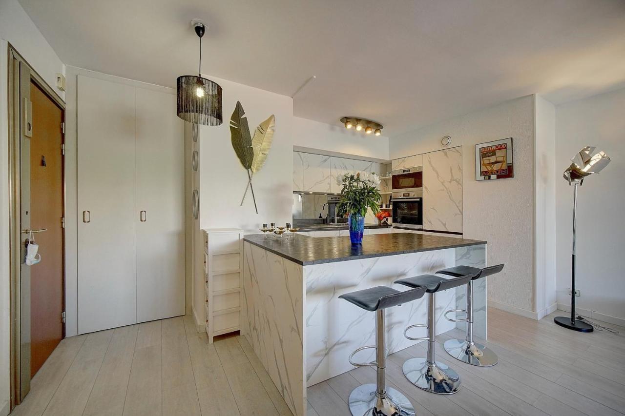 Immogroom - 2 Br- Bright - Terrace - Wifi - Air Conditioning Cannes Ngoại thất bức ảnh